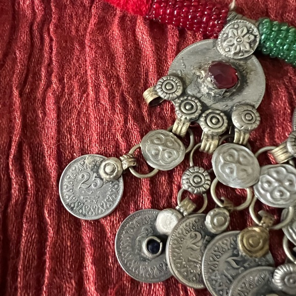 *Vintage* Handmade Middle Eastern Coin Choker (1990’s) - Picture 6 of 9